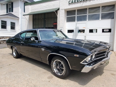 1969 Chevrolet Chevelle SS, 4-SPD, Buckets/Console, A/C, Simply Gorgeous