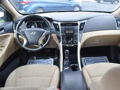 2013 Hyundai Sonata GLS in Jackson, TN