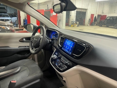 2017 Chrysler Pacifica Touring in Middleton, WI