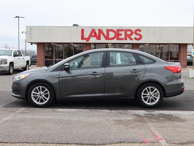 2017 Ford Focus SE Sedan in Southaven, MS