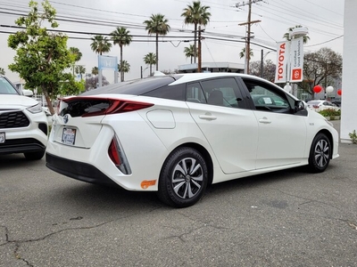 2017 Toyota Prius Prime PREMIUM in Glendale, CA