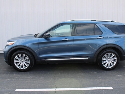 2020 Ford Explorer Limited in Fort Atkinson, WI