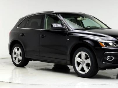 Audi Q5 3.2L V-6 Gas