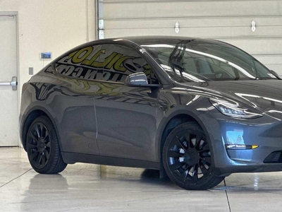 2022 Tesla Model Y AWD Long Range 4DR Crossover