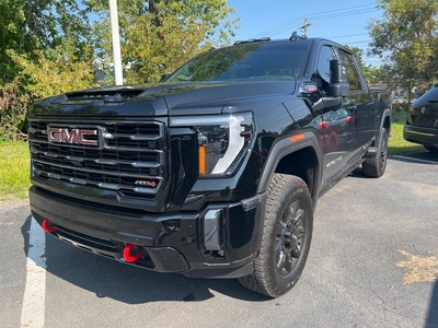Pre-Owned 2024 GMC