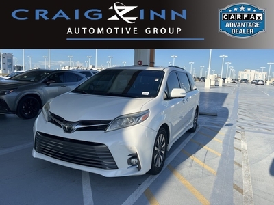 Used 2018Pre-Owned 2018 Toyota Sienna Limited for sale in West Palm Beach, FL