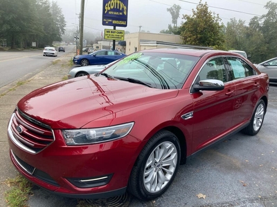 2015 Ford Taurus