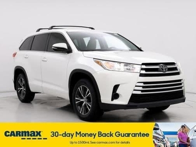 2018 Toyota Highlander for Sale in Secaucus, New Jersey