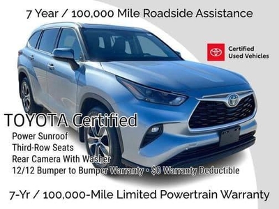 2022 Toyota Highlander Hybrid for Sale in Secaucus, New Jersey