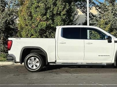 2019 GMC Sierra 1500 4X4 SLE 4DR Crew Cab 5.8 FT. SB