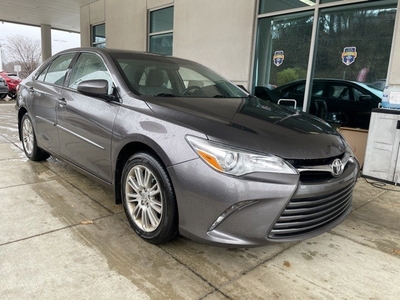 Used 2015 Toyota Camry FWD
