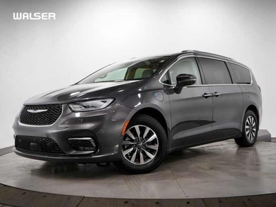 2021 Chrysler Pacifica Hybrid Gray, 68K miles for sale in Hopkins, Minnesota, Minnesota