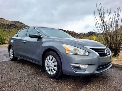 ** 2014 Nissan Altima 2.5 S * Backup Camera * Clean Title * Nice ** for sale in Phoenix, AZ