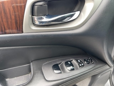 2015 Nissan Pathfinder Platinum in Smyrna, TN