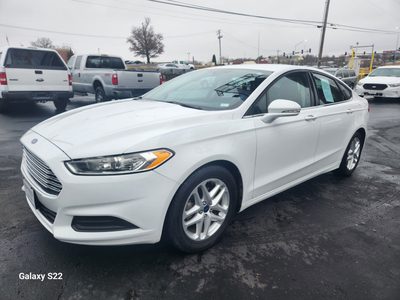 2016 Ford Fusion 4dr Sdn SE FWD for sale in Saint Charles, MO