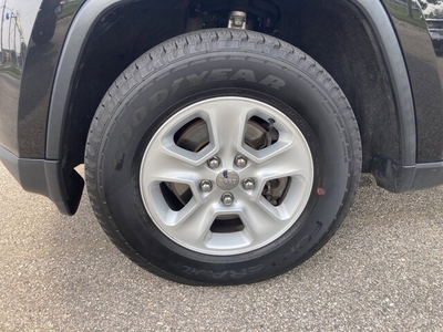 2016 Jeep Grand Cherokee Laredo in Madison, WI