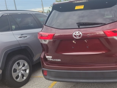 2019 Toyota Highlander LE in Orlando, FL