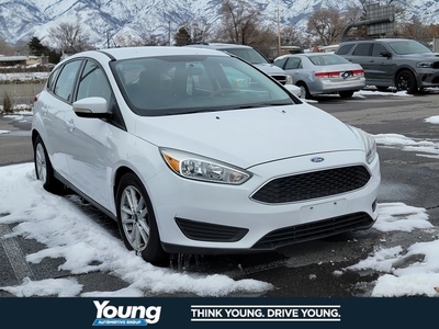 2015 Ford Focus SE Hatchback