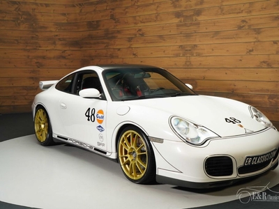 2003 Porsche 911 Coupe