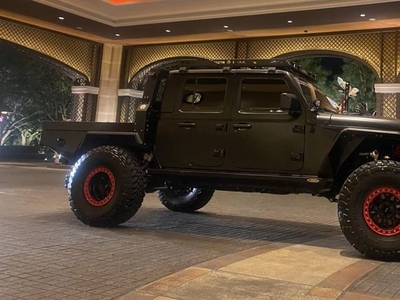 2021 Jeep Gladiator Pickup