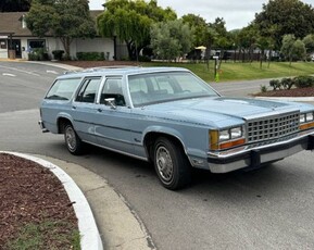 FOR SALE: 1987 Ford LTD $9,895 USD