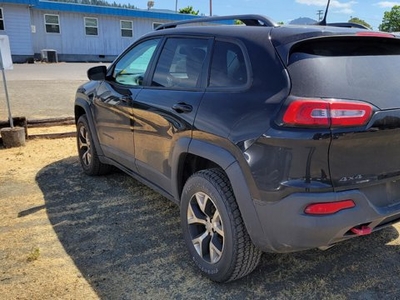2017 Jeep Cherokee Trailhawk in Cottage Grove, OR