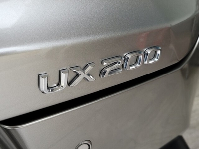 2021 Lexus UX 200 BASE in Woodland Hills, CA