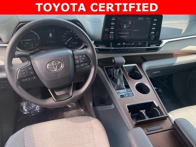 2022 Toyota Sienna LE in Rochester, MN