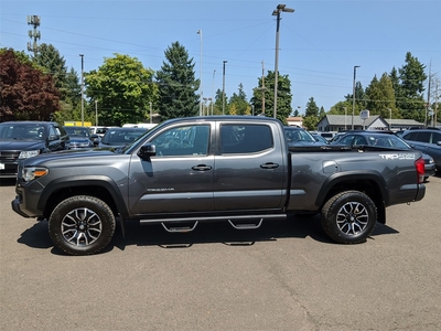 2017 Toyota Tacoma TRD Off-Road in Gladstone, OR