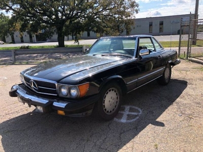 FOR SALE: 1987 Mercedes Benz 560 SL $21,995 USD