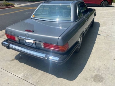 FOR SALE: 1988 Mercedes Benz 560 SL $14,995 USD