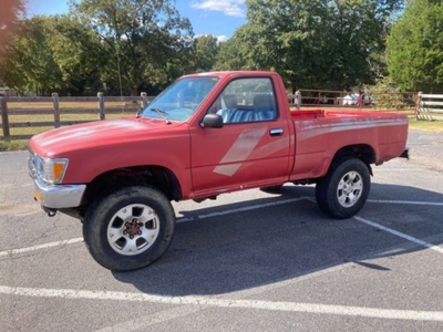 FOR SALE: 1989 Toyota Pickup $13,995 USD
