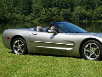 FOR SALE: 2000 Chevrolet Corvette $19,495 USD