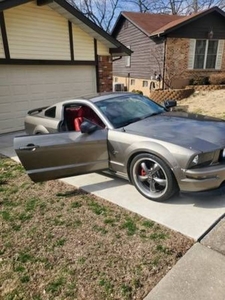 FOR SALE: 2005 Ford Mustang $14,495 USD