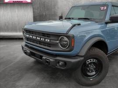 Ford Bronco 2300