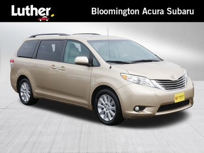 Toyota Sienna XLE