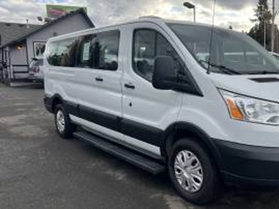 Ford Transit Passenger Wagon 3700