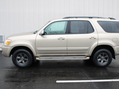 2006 Toyota Sequoia SR5 in Fort Atkinson, WI