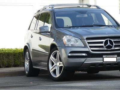 2011 Mercedes-Benz GL 550 4MATIC SUV For Sale