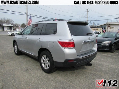 2012 Toyota Highlander in Patchogue, NY