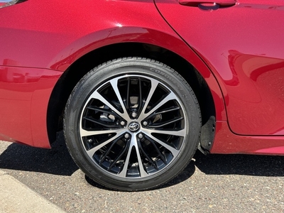2018 Toyota Camry SE in Eau Claire, WI