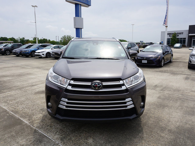 2018 Toyota Highlander XLE FWD in New Iberia, LA