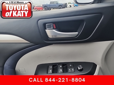 2018 Toyota Highlander XLE in Katy, TX