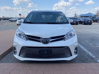 2019 Toyota Sienna XLE in Fort Dodge, IA