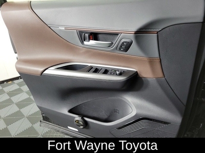 2021 Toyota Venza Limited in Fort Wayne, IN