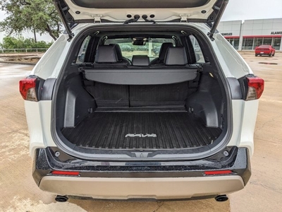 2022 Toyota RAV4 Hybrid XSE in San Antonio, TX