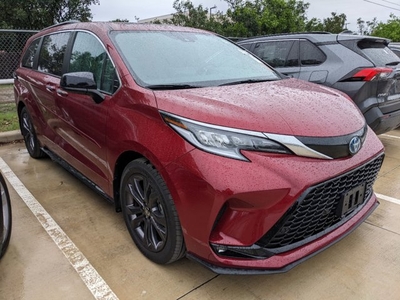 2022 Toyota Sienna XSE in San Antonio, TX