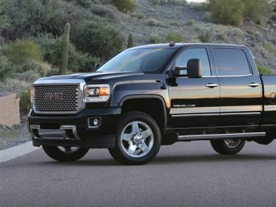 GMC Sierra 2500HD 6.6L V-8 Diesel Turbocharged