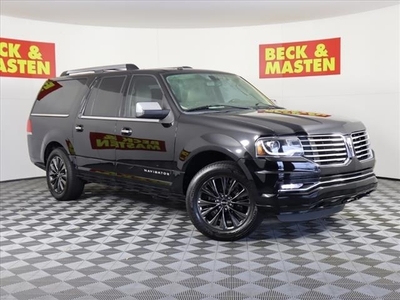 Pre-Owned 2017 Lincoln Navigator L Select