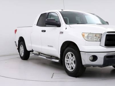 Toyota Tundra 5.7L V-8 Gas